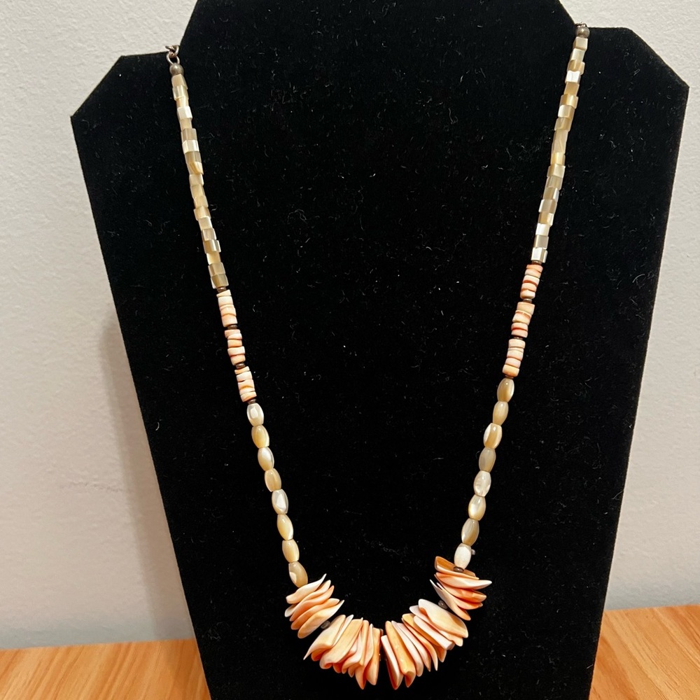 Vintage Marjorie Baer Sf Pink Puka Shell Mother of Pearl Necklace - Picture 6 of 8